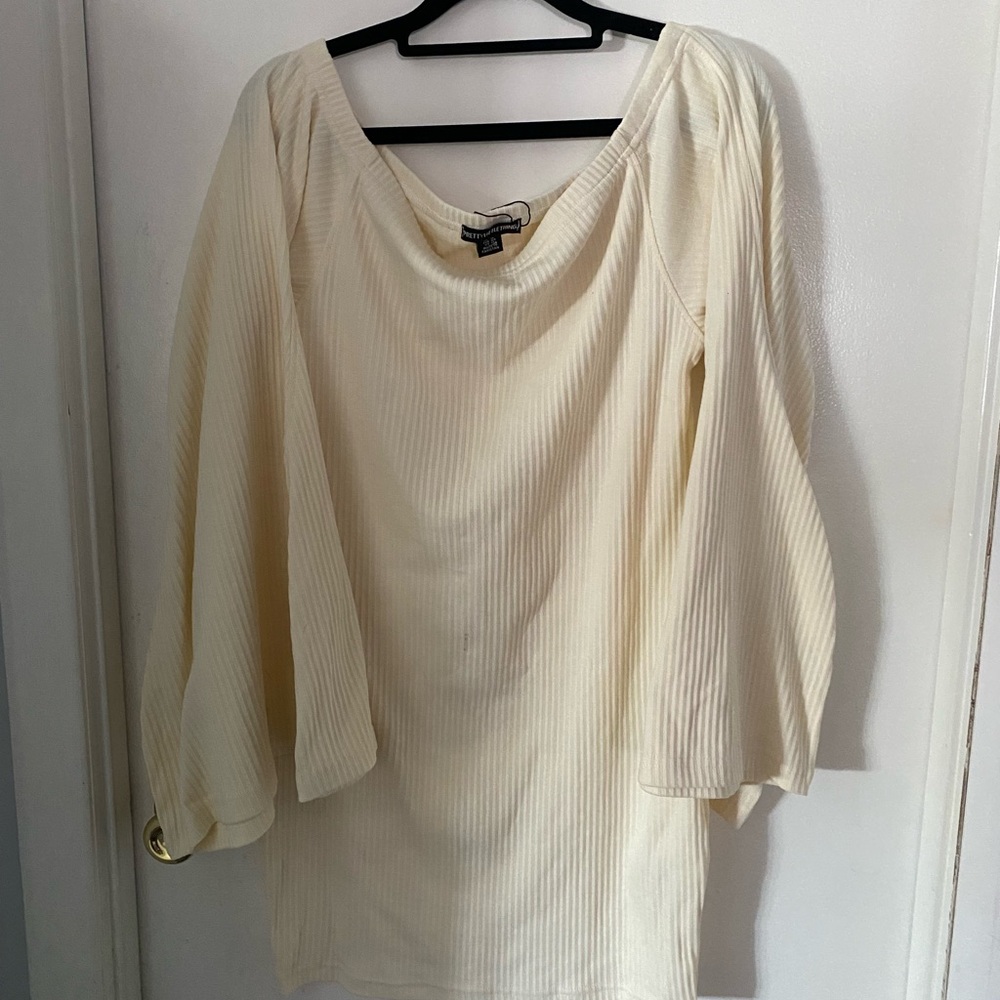 PrettyLittleThing | Women | Juniors | Size 12 | Bell Sleeve | Ribbed Knit | nwot